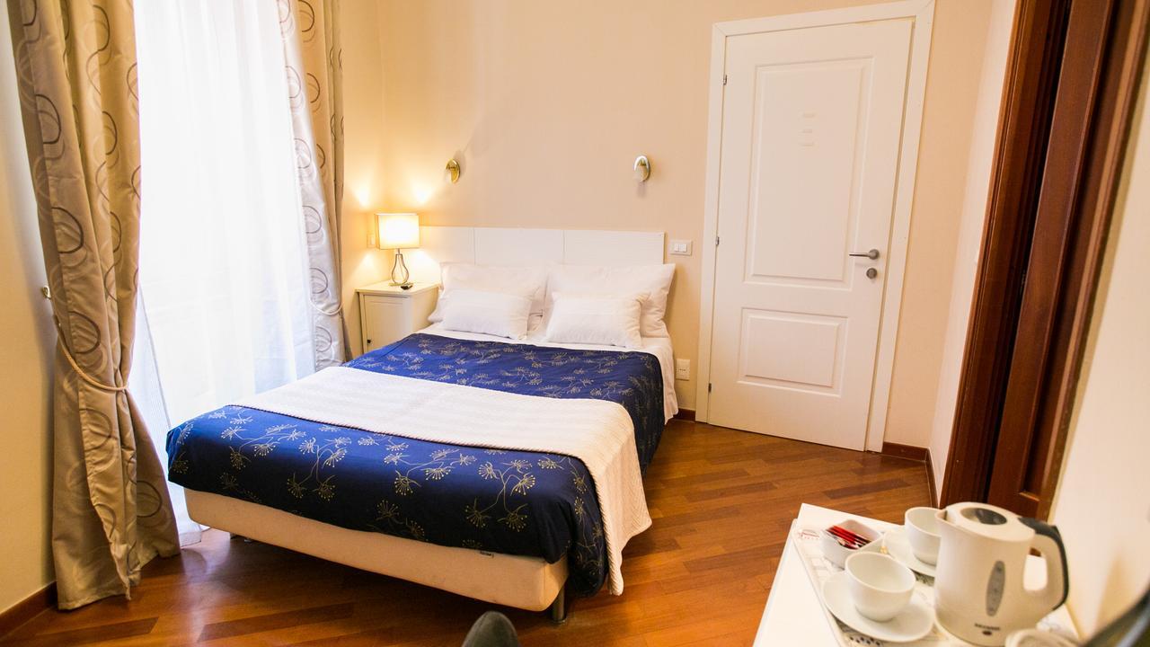 Hotel Martino Ai Monti Rom Exteriör bild